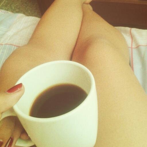 Las malas decisiones hacen las mejores historias. instagram: andreaosorioo