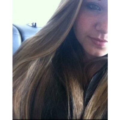 insta : simone__vd__m // snap : simonevandenm //iloveyouu babeyy. You are my sister. Xxjoella