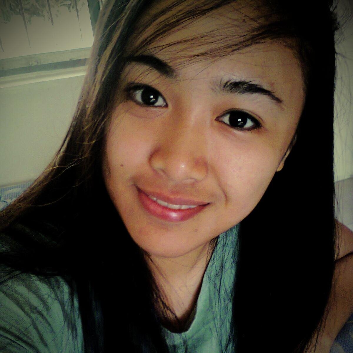 ~ cLarizE :)) | BSIT | STI College Global City | Taguig City | 20  | https://t.co/6UDpdO2NCn