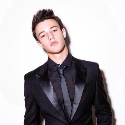 CAM IS MY LIFE PLEASE FOLLOW ME CAM ILYSM & FOLLOW MY BESTIE @Rawwrraaaahhhh
