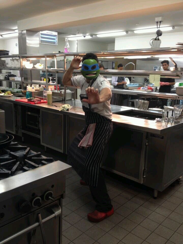 Chef_stash's profile picture. Chef, Cricketer, Demon fanatic, Really Amateur Boxer, All Round Nice Guy