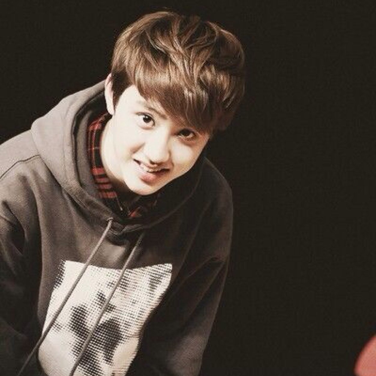 •D.O. Kyung Soo EXO• 
โอ๊ะโอ๊ะ คึคึ อ๊าส์อ๊าสสสส์(?) ไม่ใช่ล้าาาา -_- ผมไม่ใช่คนอย่างนั้น อยากรู้ว่าเป็นไง ต้องคบนะครับ เอ้ยยย!! ต้องคุยครับๆ #เคลิ้มline