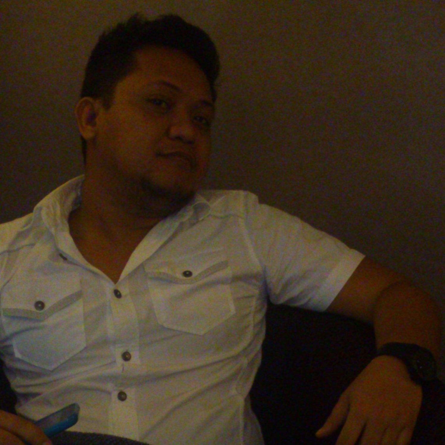 agcomique's profile picture. 