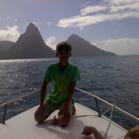 raf (@raffiredmond) Twitter profile photo
