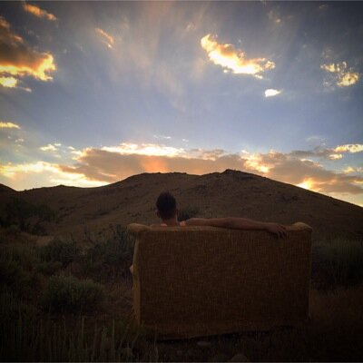 CouchAdventures's profile picture. Just an old couch with a young soul. Looking for adventures in the 801 ☀️ Instagram: Couch_Adventures