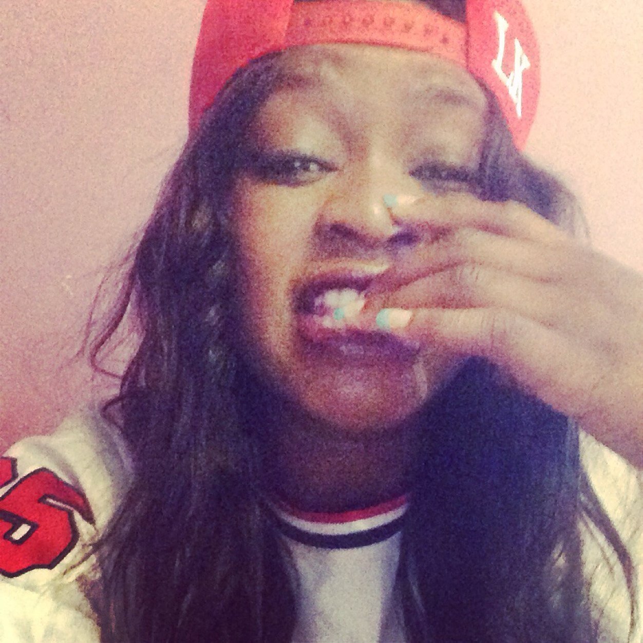 ❤️cest pas le diable qui est fort cest lhumain qui est faible ..Dieu ma vie