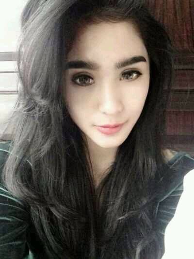 Modelling is my life
|18 Juli 1994|
Just Be Myself, Enjoy Everything in the rest of life