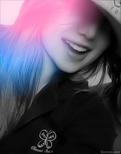 mounicapallem12's profile picture. 