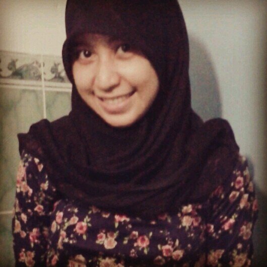 RISANTI ASTIKA PUTRI :) ||Keperawatan S1 '10 Universitas Muhammadiyah Surakarta || Love Allah ||Facebook/Shaa|| IG/risantiastikaputri