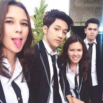 Heii!! Yuk! Sekolah Disini! Daftarr? Cek Fav! Yuuk! Ga mau jadi Pinter! Daftrar Murid,Guru? Cek Favorit! #M