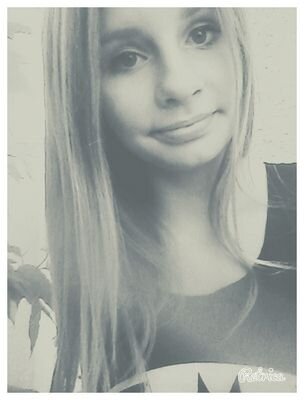 I FOLLOW BACK TODAY.#Directioner ♥ #Belieber
