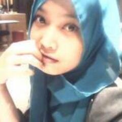 i am not perfect , but i am worth it ... being my self coz i love it ,,, simple girl with simple life ,,, TEACHING is my passion , ALLAH SWT ,,,