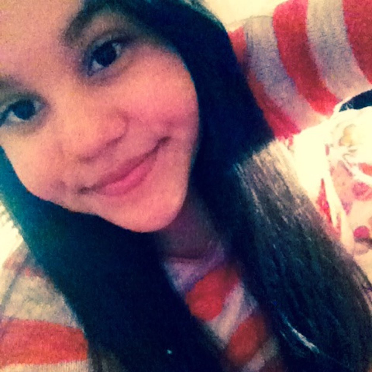 LisaLisaheart's profile picture. Dont follow to unfollow