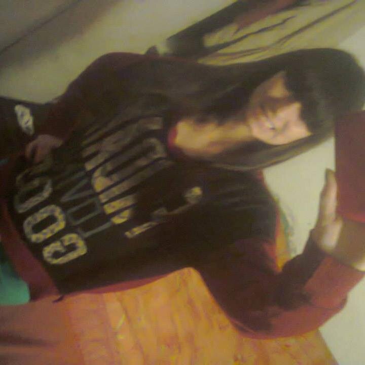 AgosMorales22's profile picture. Que sea Lo que vos quieras y Ojala que sea rock