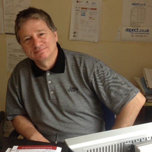 rhodes_robs's profile picture. After 30 years of working in London banks I started my own home business. My passion is to show others how to leave the rat race like me! http://t.co/J9e9Cqplor