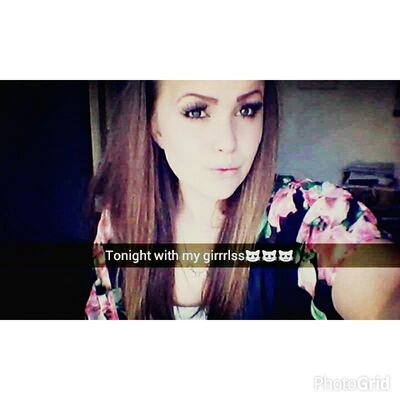 bethjademarkham's profile picture. 