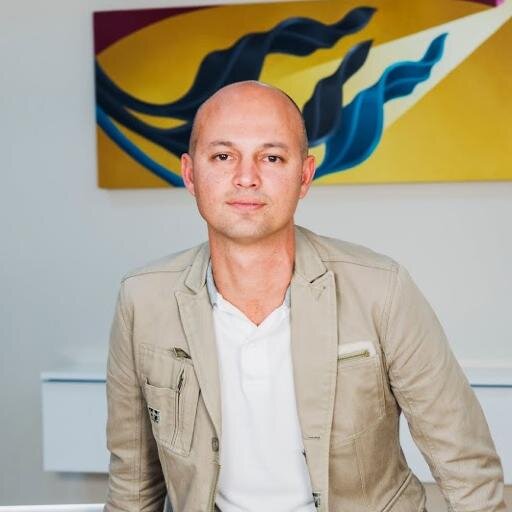 Estrategia e Inbound Marketing aplicado al séctor del Turismo. Socio y fundador de @moioestudio. ¿Hablamos? #web #design #inboundmarketing #hotel #turismo