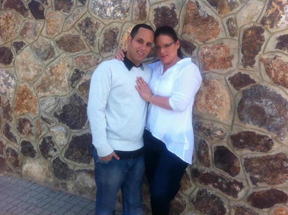 idanwood4's profile picture. זוג נשוי באושר, מערד, ישראל, 
מגדלים בכיף את ילדינו.