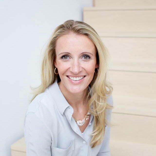Interior Designer, mother of four and avid runner. I am renovating another house and look forward to sharing our tips and tricks along the way!
