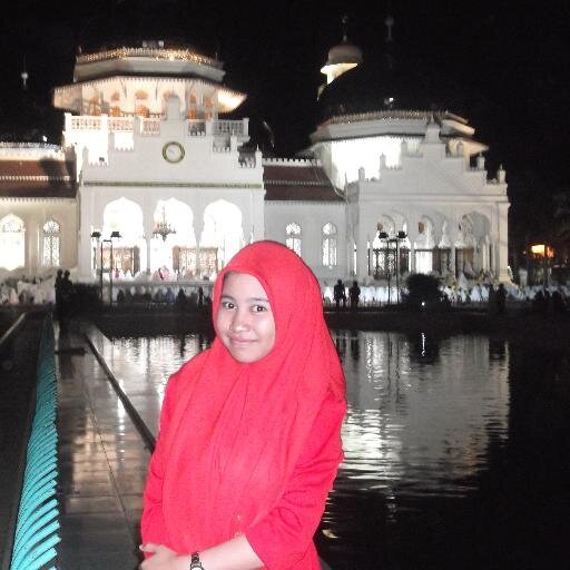 02 APRIL 1995 (semoga cita* ku tercapai ... amin :))))