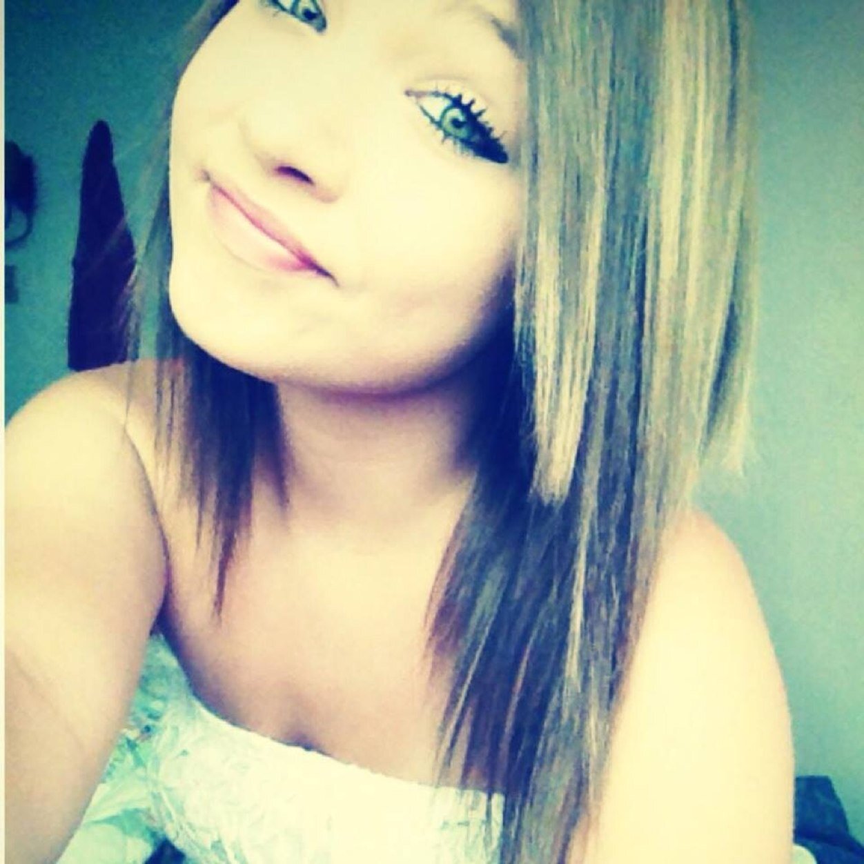 Follow me and ill follow back