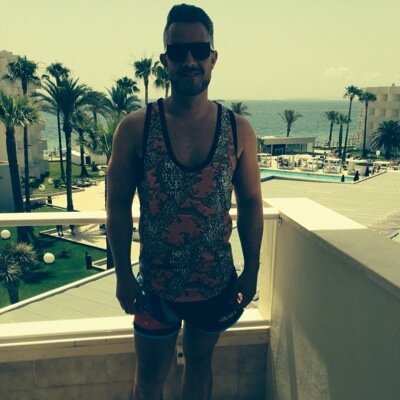 love house music, love ibiza, saving the yorkshire puddings til last!