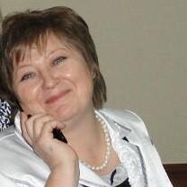 «Пока человек не сдается, он сильнее своей судьбы» (Эрих Мария Ремарк). Верю в то, что мы сами – творцы своей жизни. Каждый день, час, минуту, мгновение.