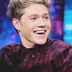 hi, i just followed you so can you please follow @njhmichael in return and help her to reach her goal. she'll dm you to niall liam michael and luke if you do :D