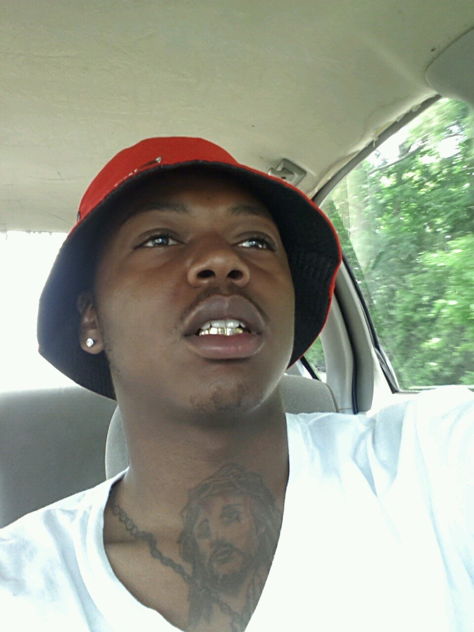 MONEY F1RST #TeamRealNigga #M1 #MOE.. fucks wit #BBO (bad bitches only) R.I.P my brotha #DOC #TeamChevy #Team7387 #SQUAD