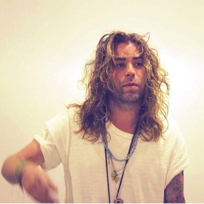 Myhippmodsun's profile picture. Let unexpected incidents roll of you like raindrops dancing down your bedroom window-modsun