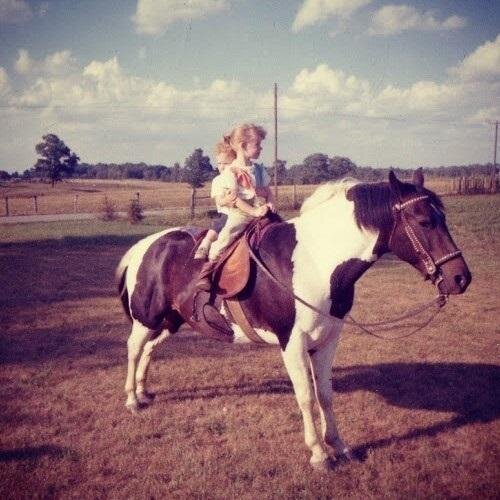 nisia_thornton's profile picture. 