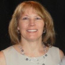 tanya_albee's profile picture. Mom and wife with a passion for hockey