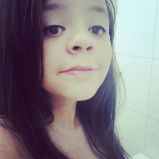 IzaMovich's profile picture. Izadora|Sergipe|CCPA|P9|Gui 3'|Solteira|A feia mas bela|Pniner 
                 Segue,please ! *-*