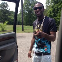 J▲R▼IS ❍NΕIL (@yunq_playa) 's Twitter Profile