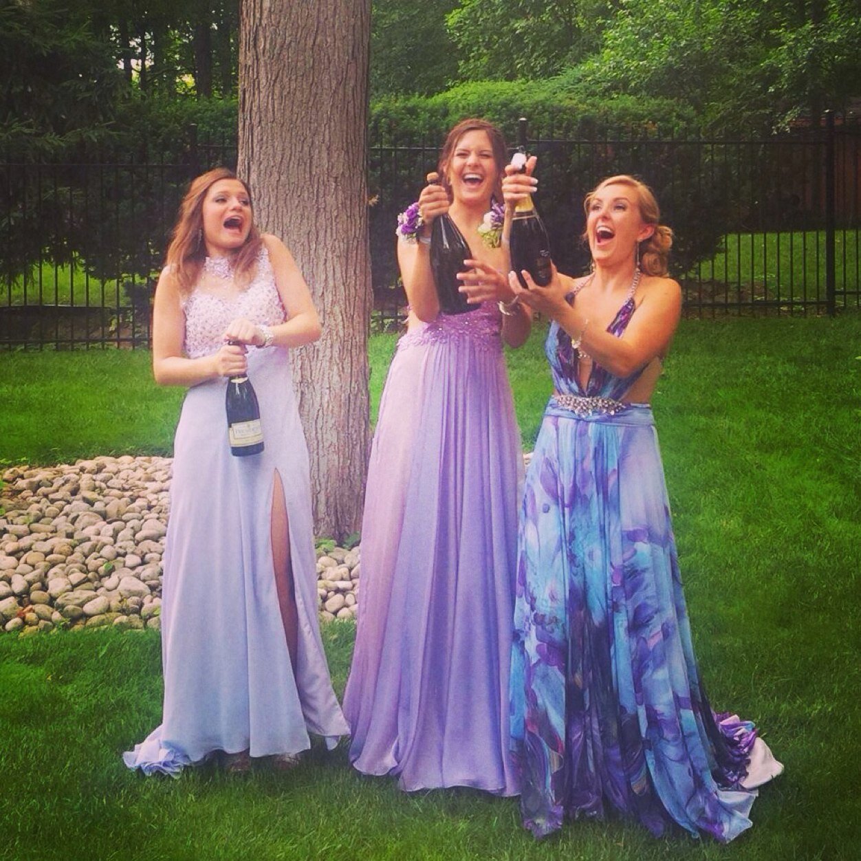 and there is laughing and drinking and smoking and singing ♥