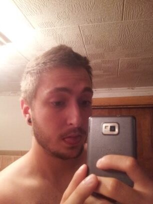 nick_pahula's profile picture. really, have the best gf ever, even after every fight we have i feel it makes up stronger. thats my bio xD