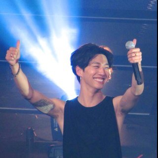 gue ganteng. protes? sut diem dah