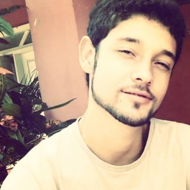 Perfil do Facebook 
http://t.co/e4U5RDa3No

Faça-me uma pergunta
http://t.co/qwFZHqbuyP