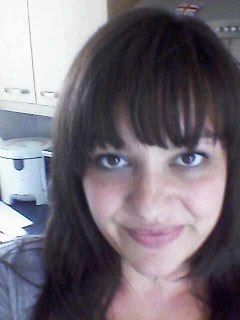 A geordie lass with 2 crazy but beautiful kids. A huge backstreet boys fan & a slimming world addict!