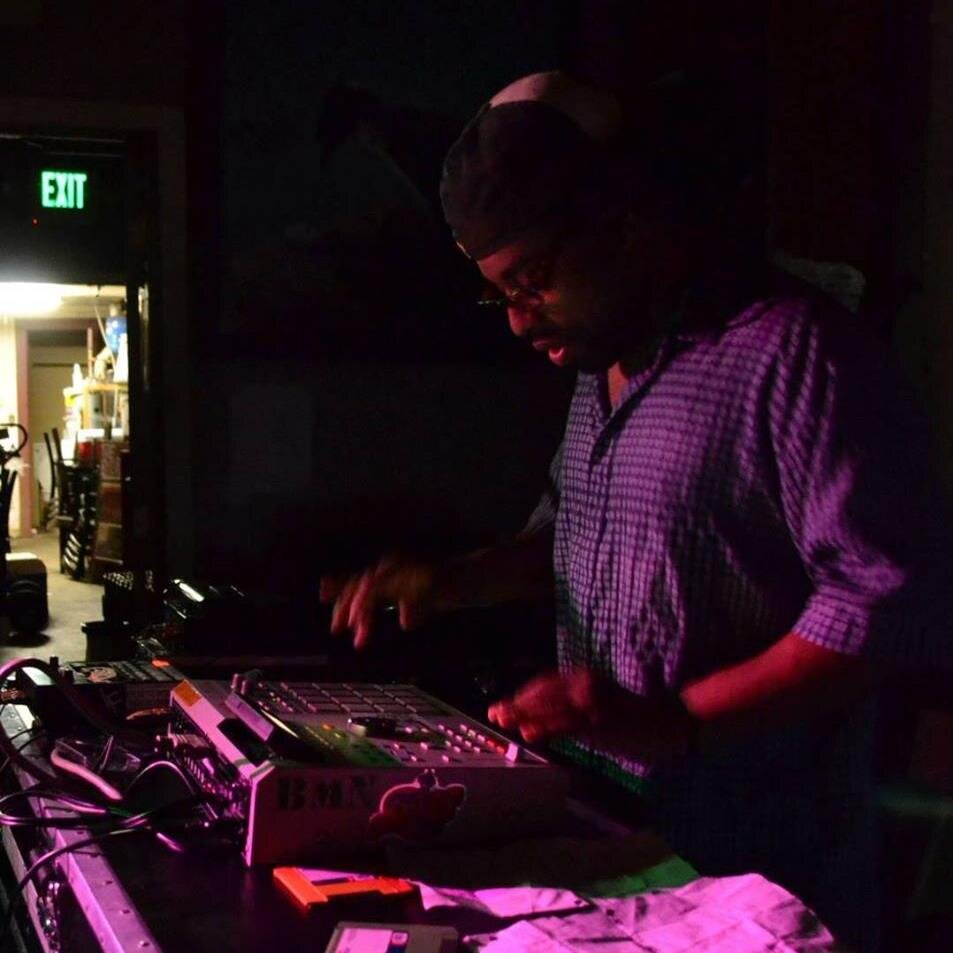I live my dream and life to the fullest hip hop is life the northwest is my home let's connect