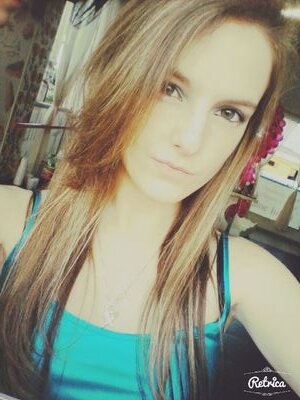 @_JoycePiress é a minha sisss eu amo muito ela ♥  adoro a xara@_BruhhRosa s2