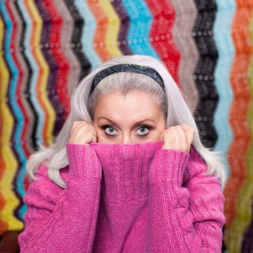 Solo comedy about love, literature, wool and men worth knitting for (or not). Headed to Edinburgh Fringe Aug 2016 (but not to perform). ABK: Always be knitting.