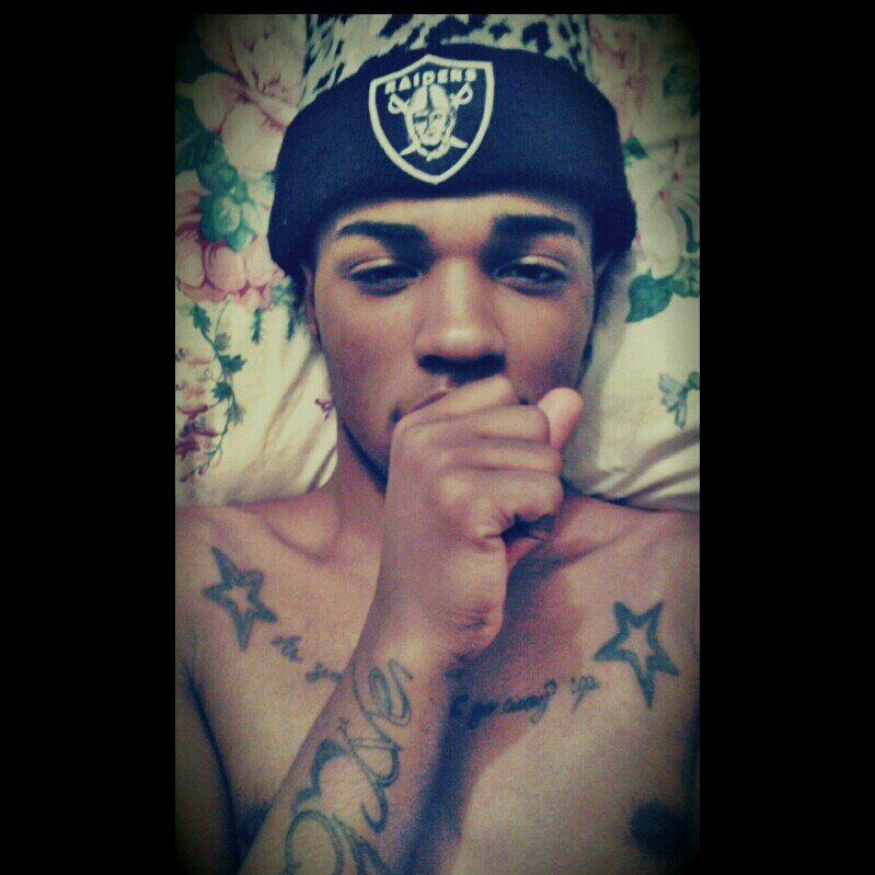 Kvt_Estii's profile picture. kik - Dopeeshxtt23 / IG - @Kvt_Estii