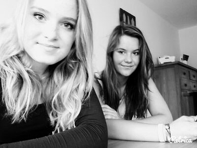 25-06-'14 One Direction♥~Heeeee love ypu so much XxYourBestt~Friends and family.