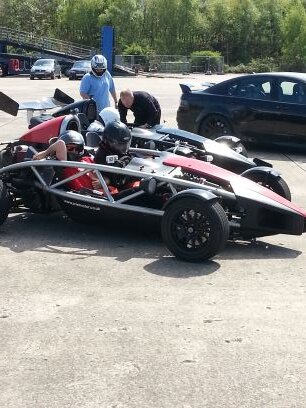 artow3's profile picture. anonymous