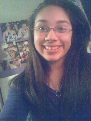 I wish love was like volleyball once you say mine everyone backs off #Directioner and i also follow back(: