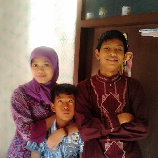 Galura urang panawangan,ciamis, jawa barat. dusun salam rt/rw 03/01. aya gang sabelas. abus wae. teras beureum
