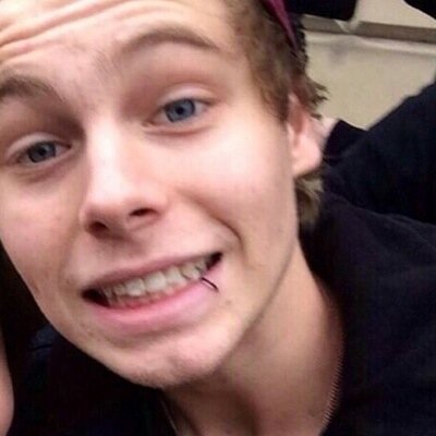 what we all wish we could have with luke hemmings