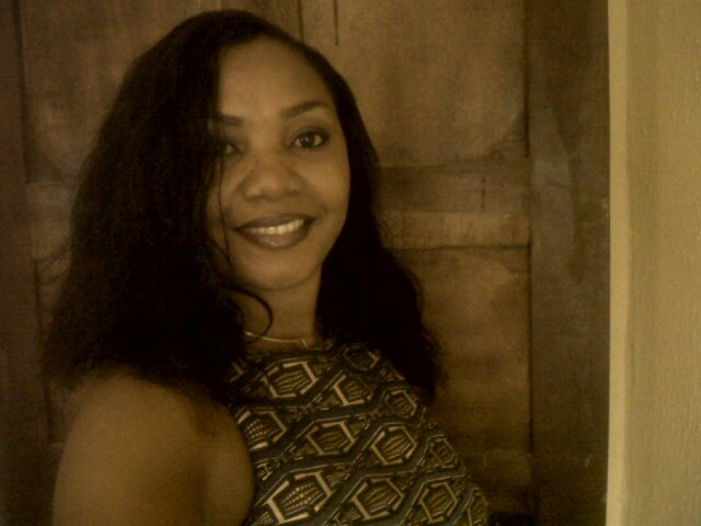 Teenasaz's profile picture. 