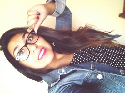 Hellou! soy karen y soy feliiiz eh eh eh! :D 3